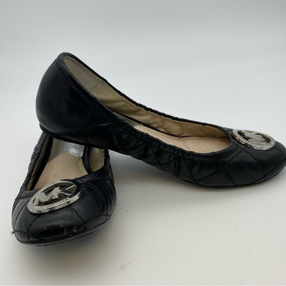 Michael Kors Fulton Quilted Ballet Flats size 6 - Picture 3 of 7